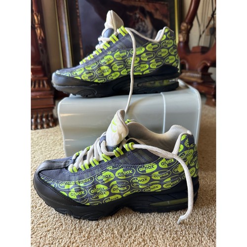 Nike Air Max 95 verde fluo e grigio sneakers scarpe da ginnastica giovani taglia 6,5 anni - Foto 8 di 10