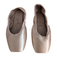 Capezio Handcrafted Ballet Makers Ballet Shoes 5.5M Pink Satin Point Toe Ballet