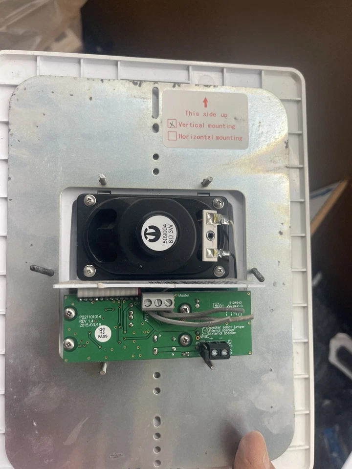 IST RETRO Music & Intercom System Package, 5 Rooms (Vertical Frames), White - Image 3 of 4