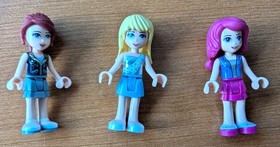 LEGO Friends Pop Star Tour Bus 41106 - Missing 1 decal - no box