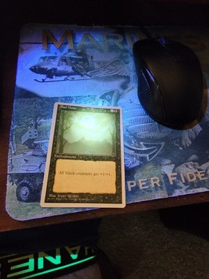 4th Edition   Mtg Alternate Art  Bad Moon  Magic
