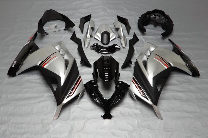 Carénage complet avec bulle noir mat pour Kawasaki Ninja 300R 2013-2017