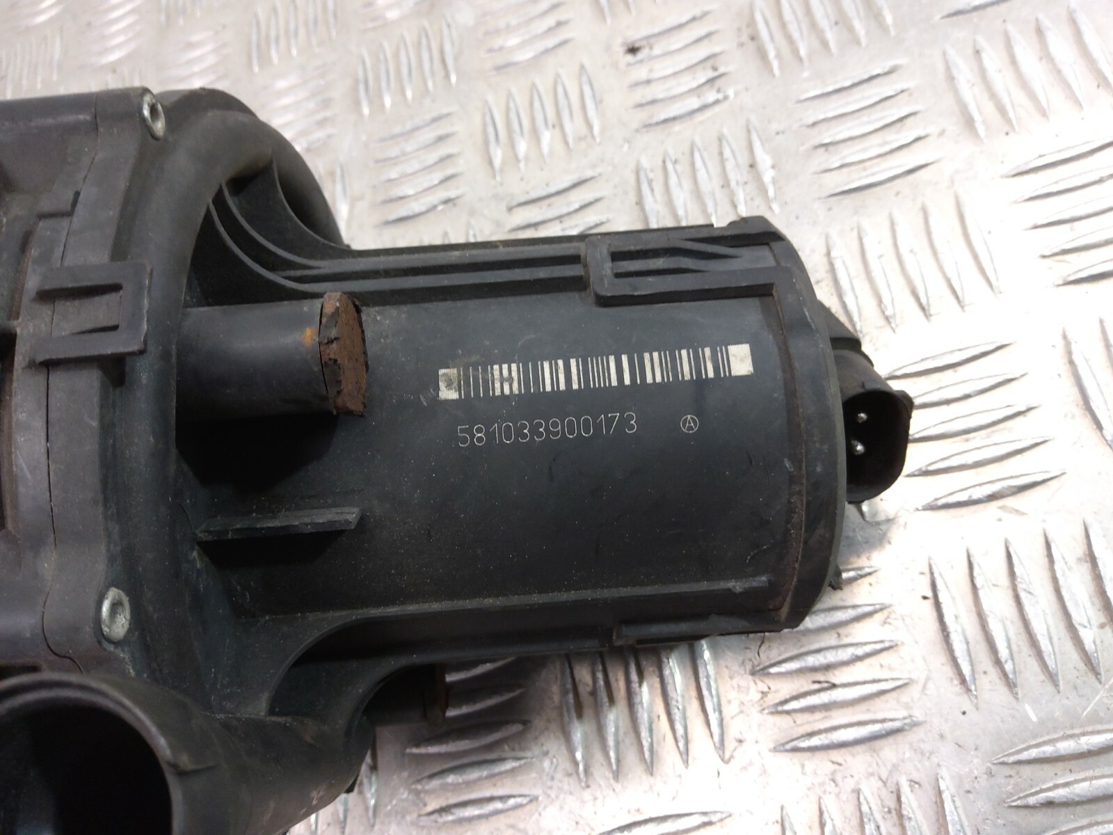 BMW 1433935 72185244 11.72-1433959 72216628 Air Injection Pump | eBay