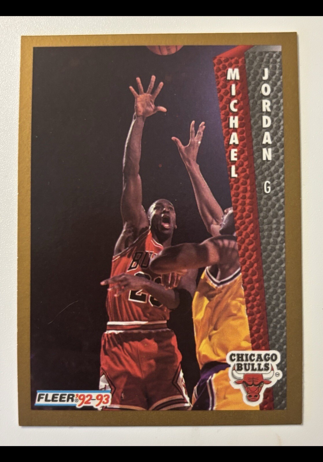 1992-93 Fleer - #32 Michael Jordan- NM-MT