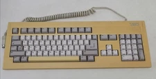 Amiga 3000 Original Keyboard, type KKQ-E94YC, US Layout, Tested Fully Functional