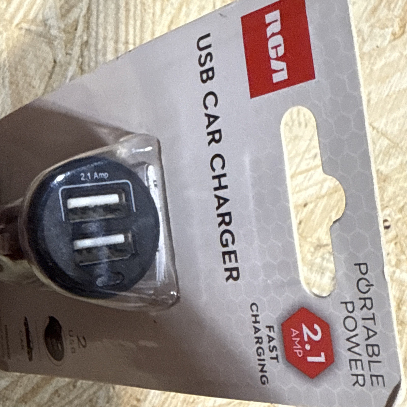 RCA MINIME2F Mini DC to USB 2.10 Amp 2 Outlet Power Adapter