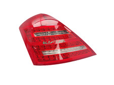 MERCEDES BENZ S CLASS W221 REAR LEFT PASSENGER SIDE TAIL LIGHT A2218201364 2010
