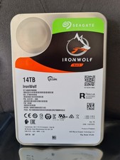 Seagate IronWolf ST14000VN0008 14TB 3.5" SATA 7200 RPM (7087 heures )