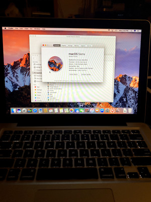 Apple MacBook Pro Intel Core i5 2.5 Ghz  13 inch laptop