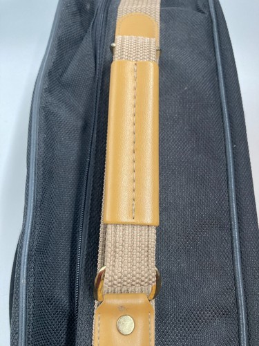 London Fog Canvas Type Travel Bag w Shoulder Strap Pre-owned - Picture 6 of 12