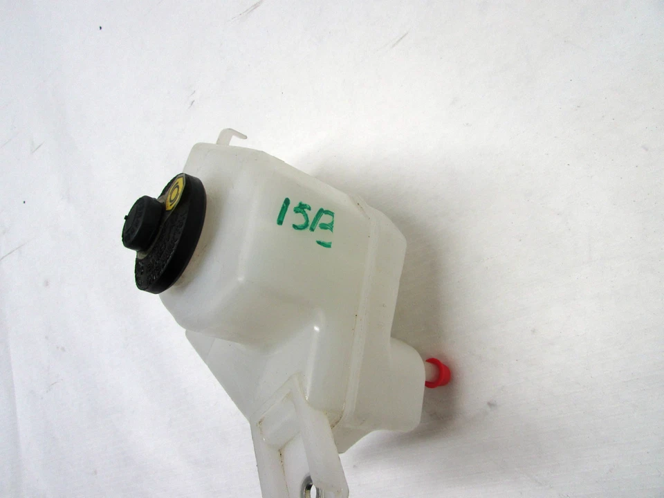 2013 TOYOTA PRIUS C ГИДРОУСИЛИТЕЛЬ РУЛЯ РЕЗЕРВУАР ЖИДКОСТИ OEM 12 13 14 - Изображение 2 из 4