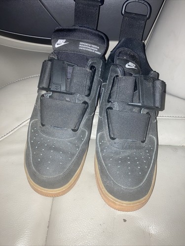 nike utility sneakers