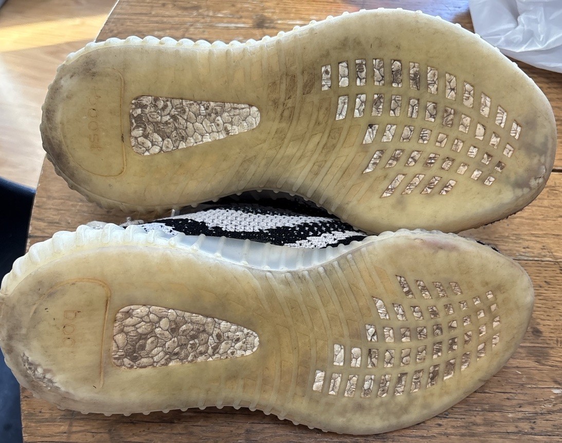 adidas Yeezy Boost 350 V2 “Zebra” – Men’s 7 – Pre-Owned – Read thumbnail 6