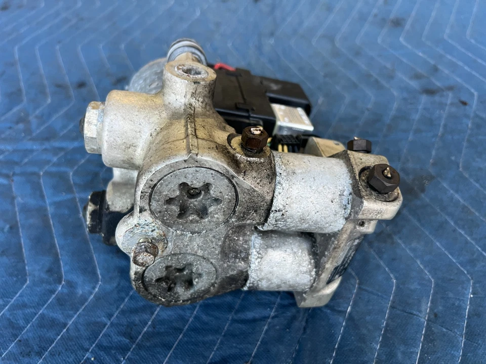 Volvo 740 940 1989-1995 sedán ABS bomba de freno antibloqueo y módulo OEM #3741EM Foto 3 de 4