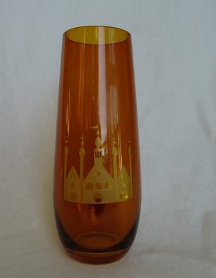 Carl Rotter Glasvase Lübeck Vase bernsteinfarben Heiligen-Geist-Hospital 18cm