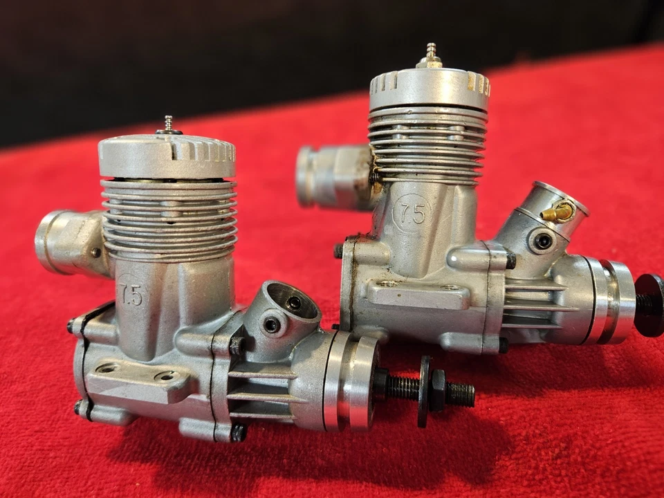 Two (2) 7.5 Rear Exhaust K&B Free Flight Model Airplane Engines - Image 2 of 4
