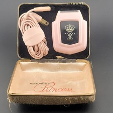 Remington Princess Electric Shaver Pink with Case Vintage Collectible