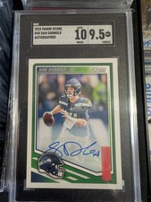 2025 Score - Sam Darnold #40 Signatures SGC 9.5 And Auto 10