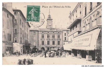 CAR-AESP7-0366-84 - ORANGE - Rathausplatz