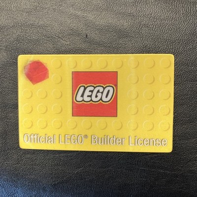 NEW Lego Minifig Official LEGO BUILDER LICENSE -Yellow Party Favor Hologram Card