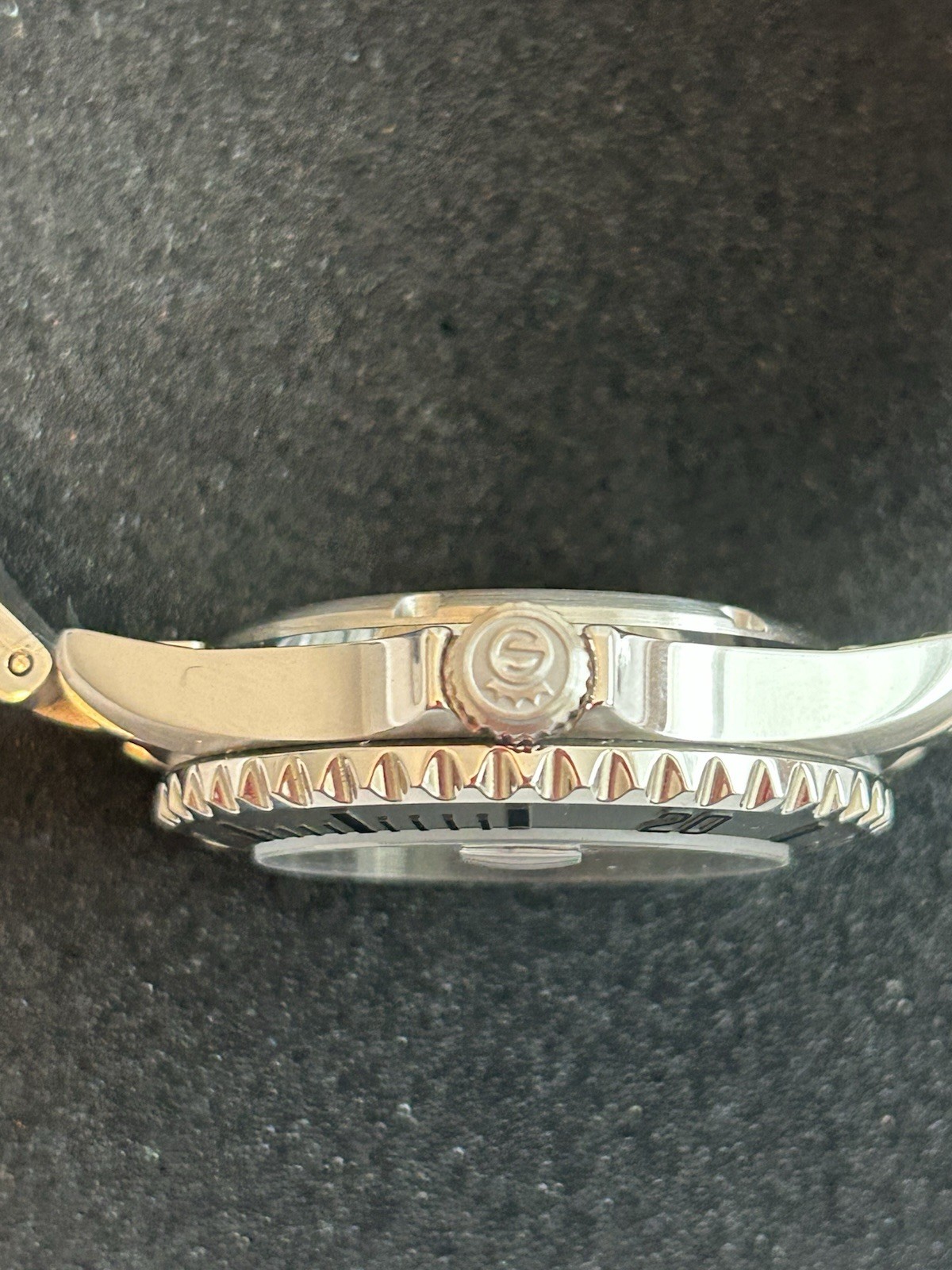 Picture 5 of 12