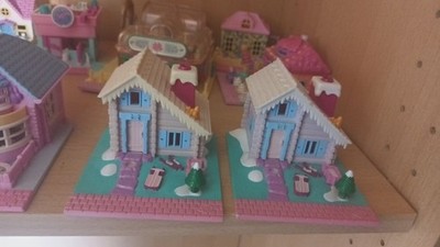 Rare Vintage Polly Pocket Polly s Ski Lodge 1993 