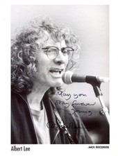 GUITARIST Albert Lee autograph, IP signed photograph