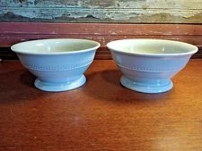 2 Gibson Elite Footed, Beaded Soup / Cereal Bowls ~ 6 1/4"
