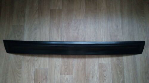 For Subaru Forester Sg Tail Gate Middle Abs Plastic Cover Jdm 2002-2005 - Picture 3 of 7