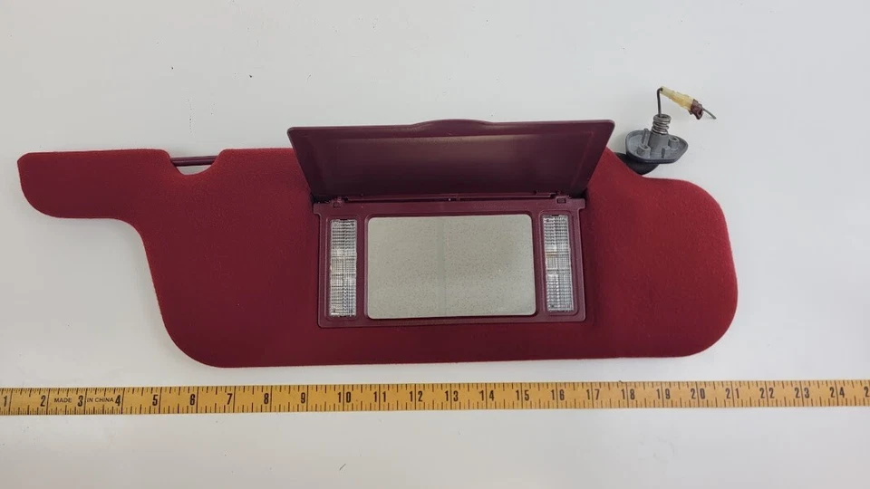 Espejo retrovisor rojo con tornillos Mercury Cougar 1989-1993 lado pasajero Mercury Cougar OEM Foto 3 de 4