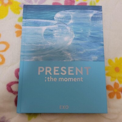 EXO Present The Moment 2019 Official Korean Photobook & Clear Unit