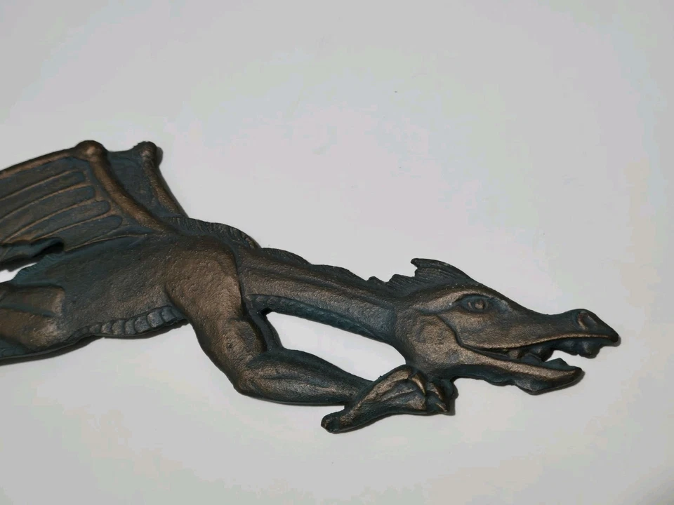 Decoração gótica dragão vintage pendurada na parede escultura de metal produtos Whitehall - Imagem 2 de 4