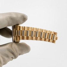 1986 Rolex Day-Date 36 18038 Gold Watch - Champagne Diamond, President - Pre-... 4