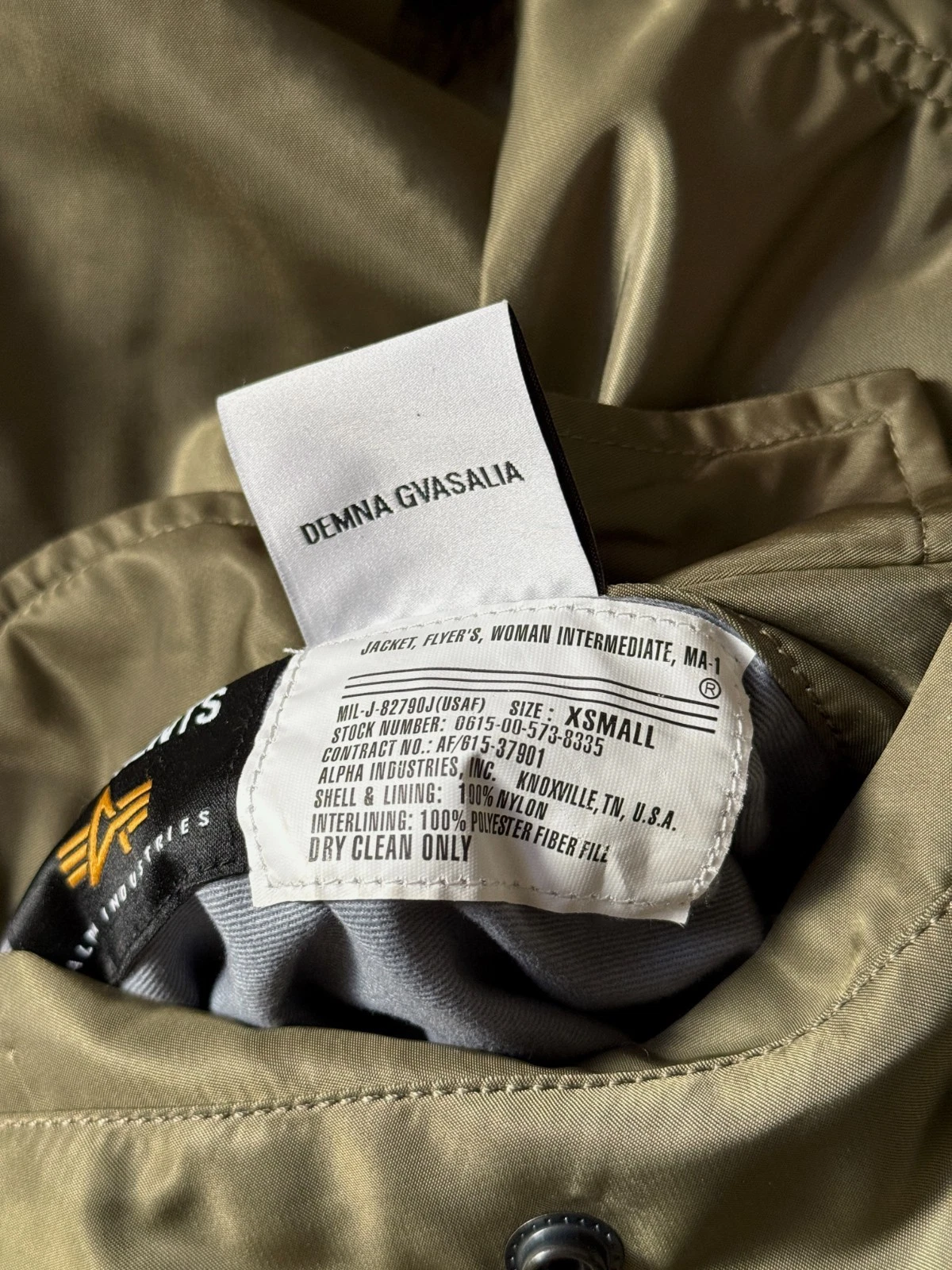 Vetements 18ss reversible cut up bomber jacket size XS oversized - product detail image 11