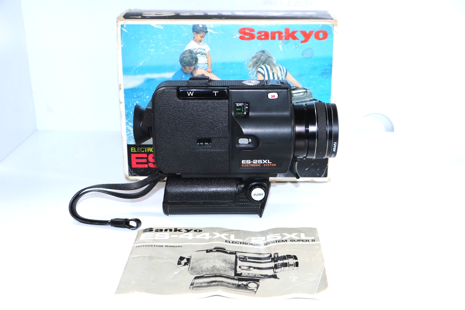 Sankyo ES-25XL Super 8 Camera Film Tested / Watch Video