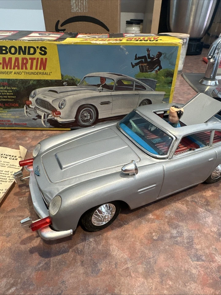 1965 年吉尔伯特玩具日本阿斯顿·马丁 DB5 詹姆斯·邦德 007 阅读 — 第 3/4 张图片