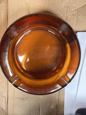Vintage MCM Amber Brown Glass Ashtray Round Table Cigar 4 Slot Pipe Cigarette