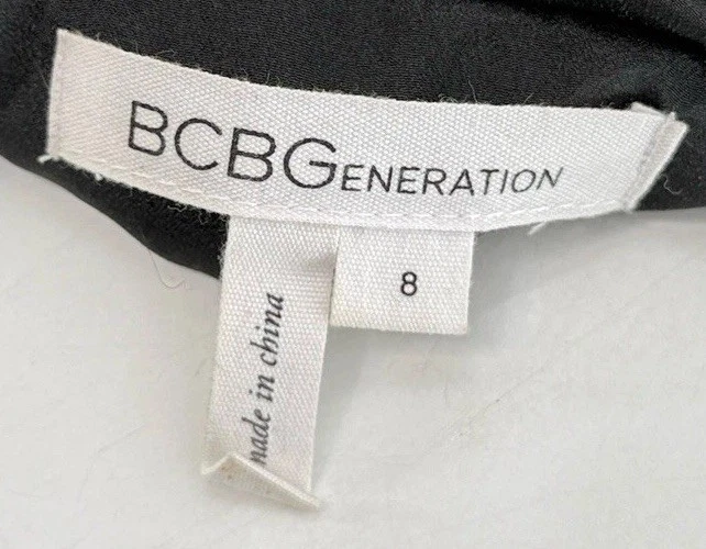 Vestido de coquetel BCBGeneration um ombro preto e dourado metálico tamanho 8 evento festa - Imagem 4 de 4