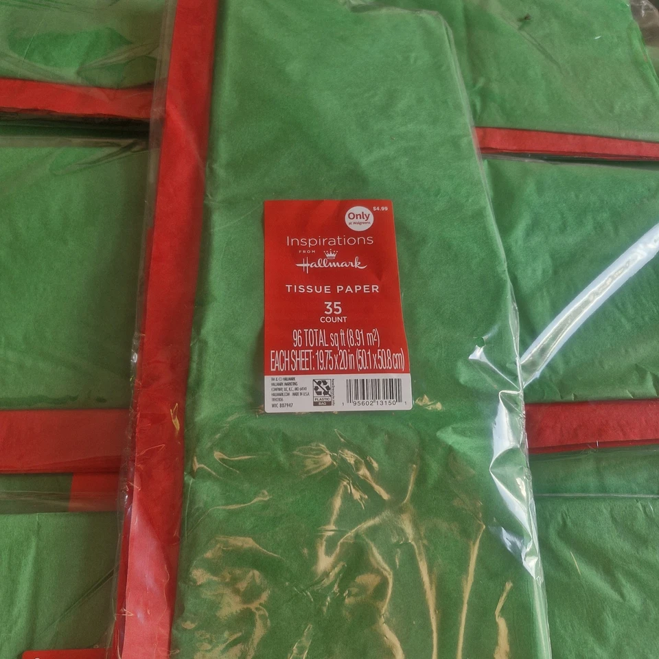 Hallmark Green And Red Tissue Paper -140 Sheets - Image 3 of 4