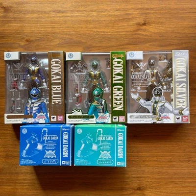 Lot de figurines Power Rangers Super Megaforce Gokaiger S.H.Figuarts bleu ver... - Photo 1/4