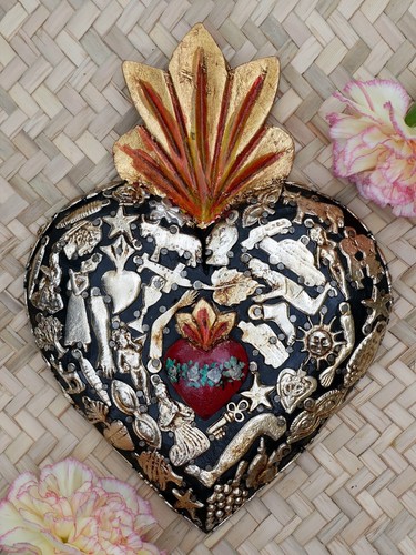Sacred Heart Milagros Wood Handmade Miracle Michoacán Mexico Folk Art Love Token