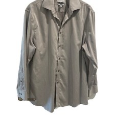 Calvin Klien Men  s Long Sleeve Button Up Dress Shirt Size L