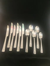 Cambridge Sand Script Stainless Steel 11 Pcs Frosted Swirls Knives And Spoons