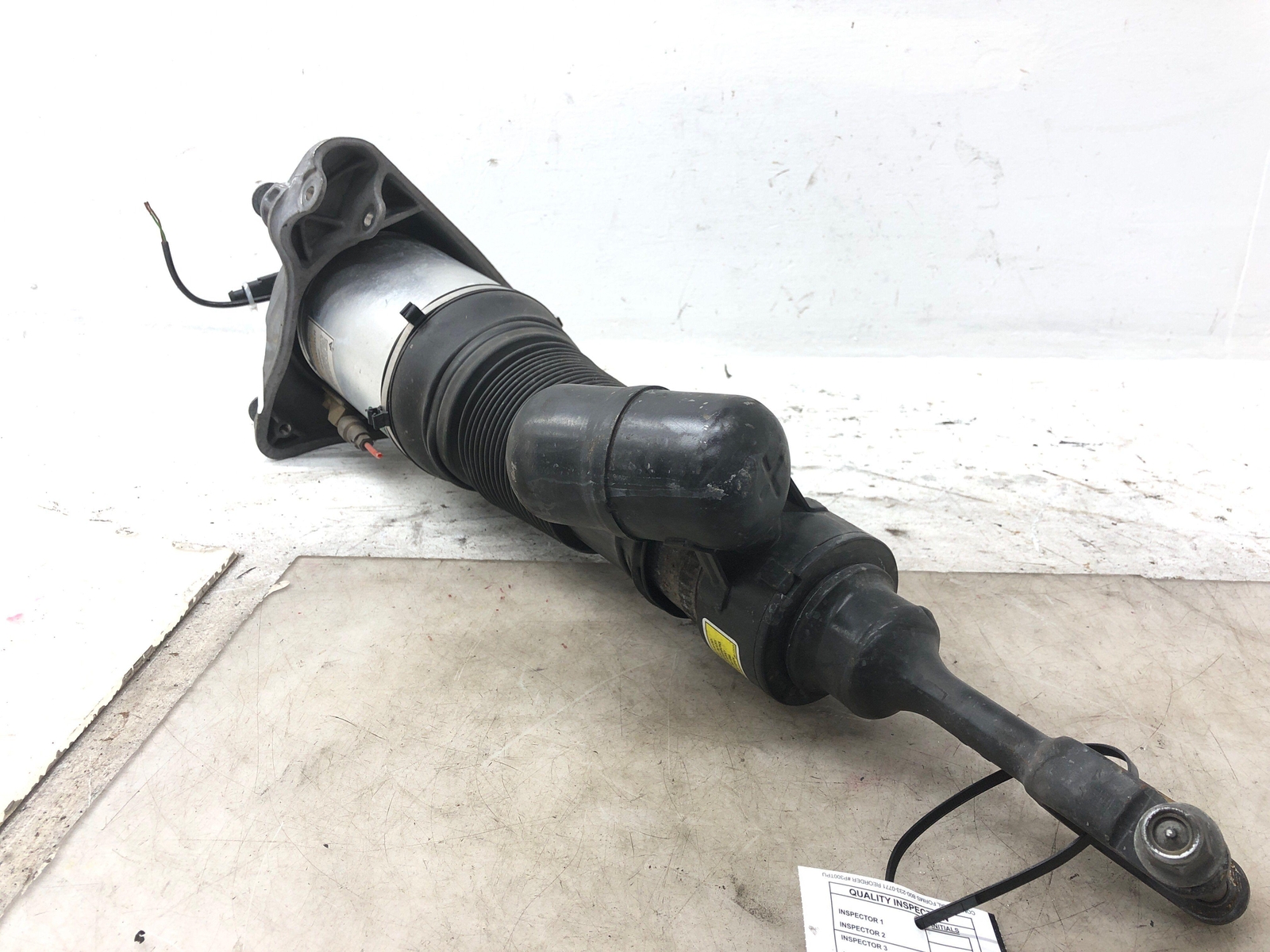 BENTLEY CONTINENTAL OEM FRONT LEFT AIR STRUT SHOCK ABSORBER AFTERMARKET