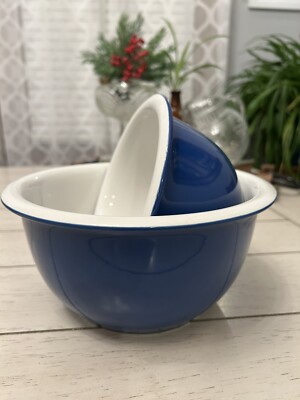 Set 2 Vintage Corning Ware Mixing Bowls Heavy Duty 1 quart and 2