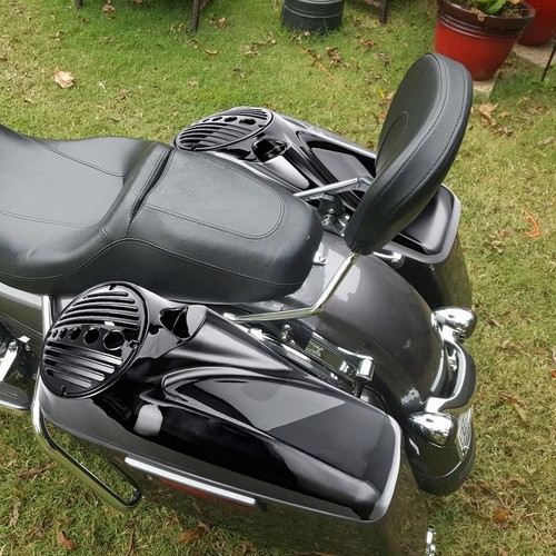 Tapas de altavoz negras brillantes de 8" con puerto de tweeter para Harley Street Glide 2014-2023 20 - Imagen 2 de 13