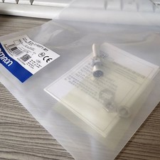 1PC New Omron E2E-X1R5F1-M1 Proximity Switch ...