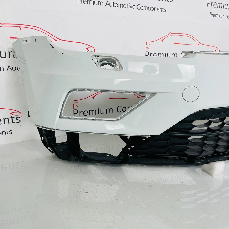 VW Tiguan Front Bumper With Grill Genuine White 5NA807221 / 2016 – 2020 [AR7] - Image 3 of 4