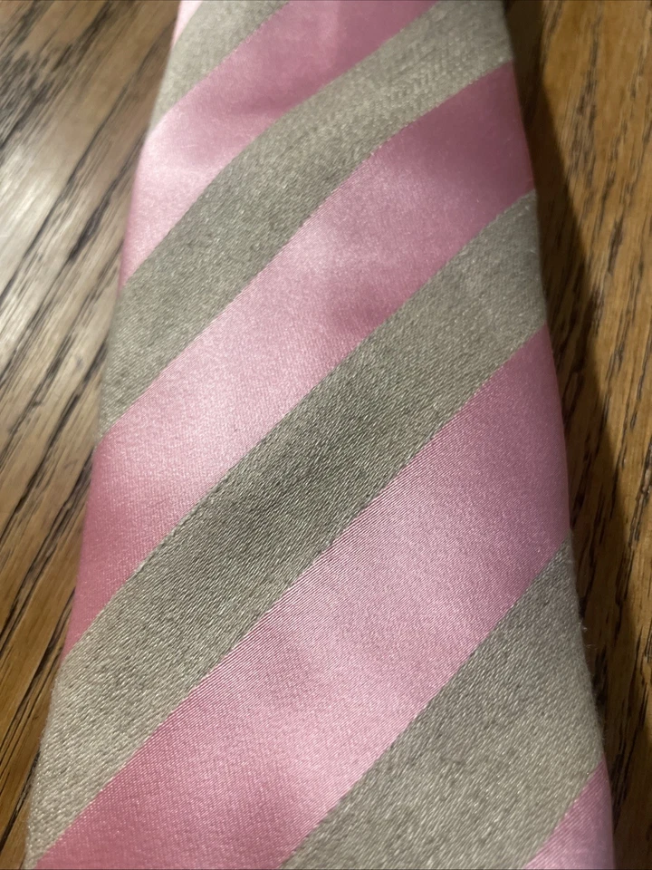 Corbata Thomas Rosa Fina Reino Unido Tejida a Rayas Seda y Lino Usada en Excelente Condición Hecha en Marruecos Foto 3 de 4