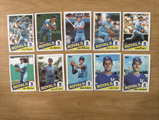 1985 Topps Baseball 28 Card Team Set Kansas City Royals Bret Saberhagen 23 RC